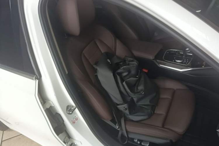 Used BMW 3 Series 2020 Restyled 325Li M Sport Package Right Front Seat