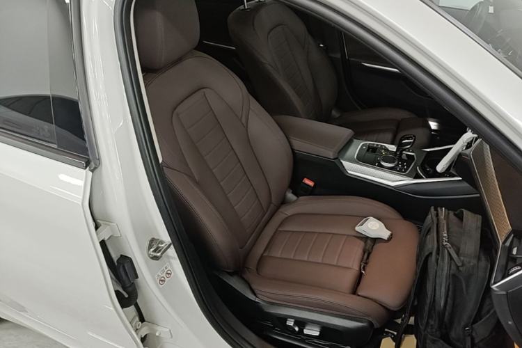 Used BMW 3 Series 2020 Restyled 325i M Sport Night Edition Package Right Front Seat