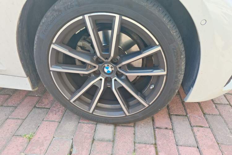 Used BMW 3 Series 2020 Facelifted 325i M Sport Package Right Front Wheel Hub