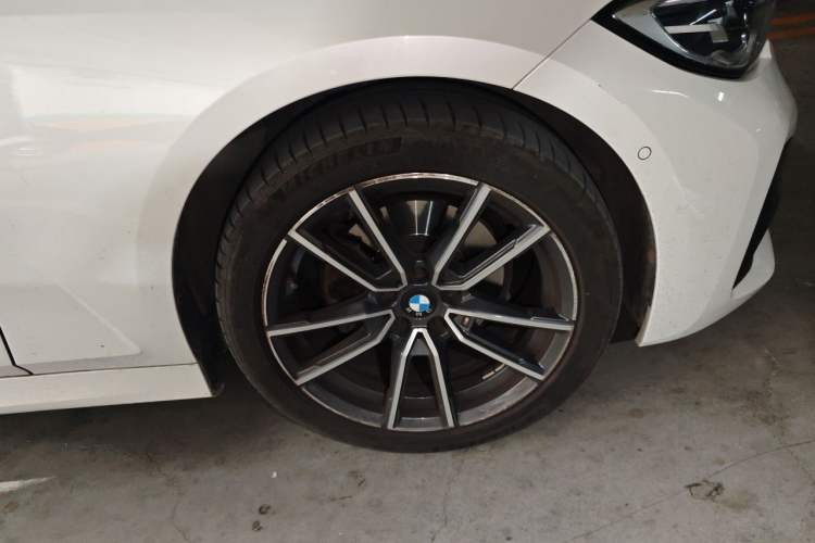 Used BMW 3 Series 2020 Facelifted 325Li xDrive M Sport Package Right Front Wheel Hub