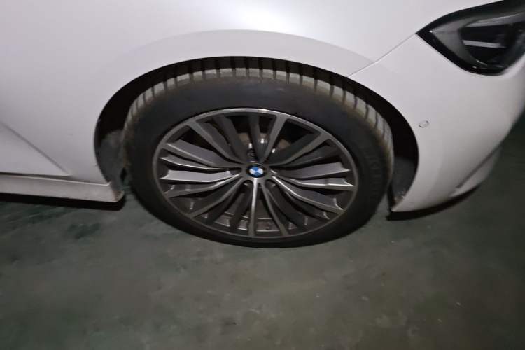 Used BMW 3 Series 2020 325Li First Edition Right Front Wheel Hub