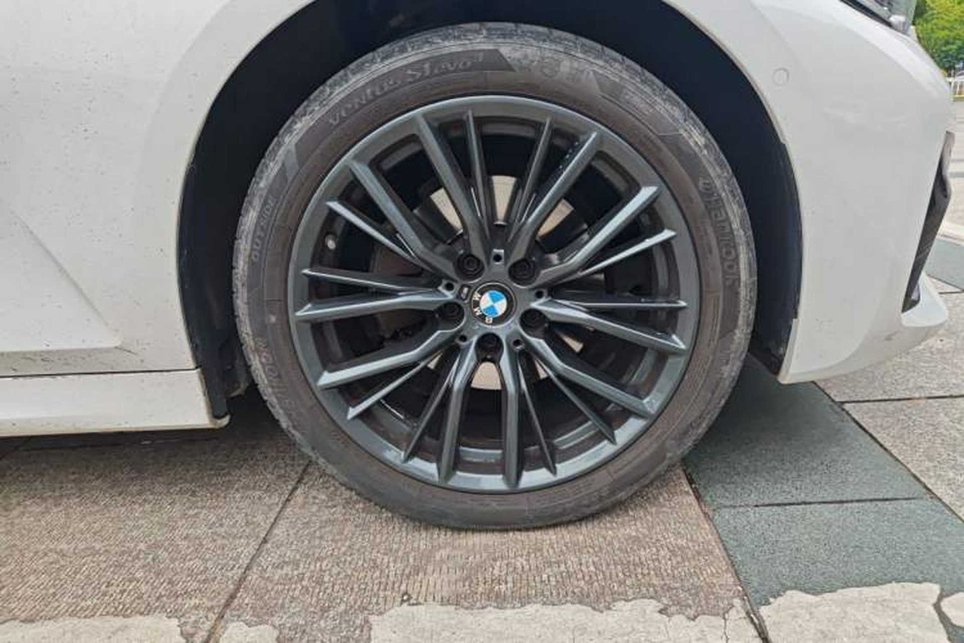 Used BMW 3 Series 2020 Facelifted 325Li M Sport Night Edition Package Right Front Wheel Hub