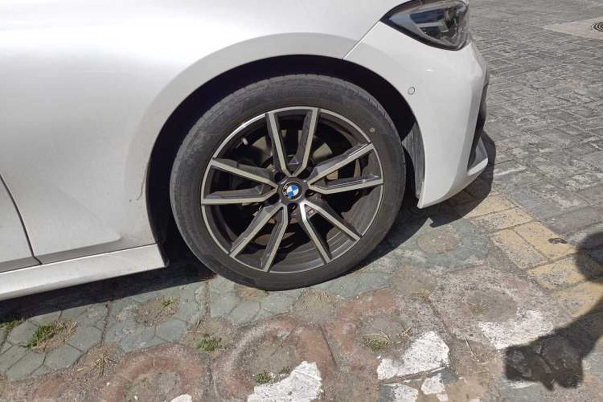 Used BMW 3 Series 2020 320Li M Sport Package Right Front Wheel Hub