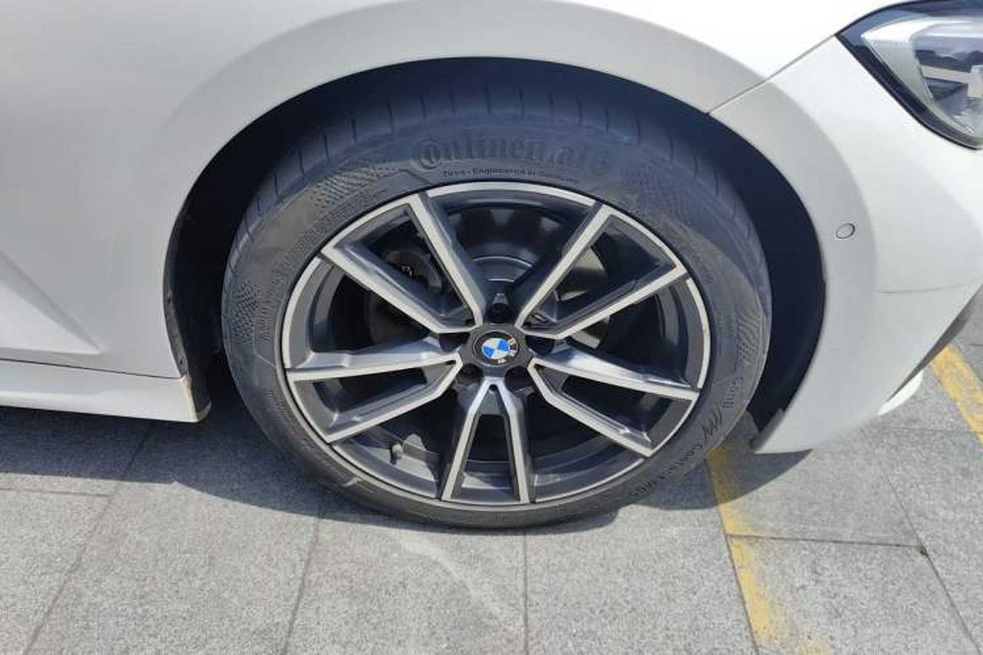 Used BMW 3 Series 2020 Restyled 325Li M Sport Package Right Front Wheel Hub