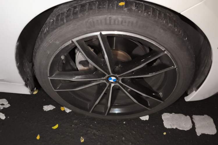 Used BMW 3 Series 2020 Restyled 325Li M Sport Package Right Front Wheel Hub
