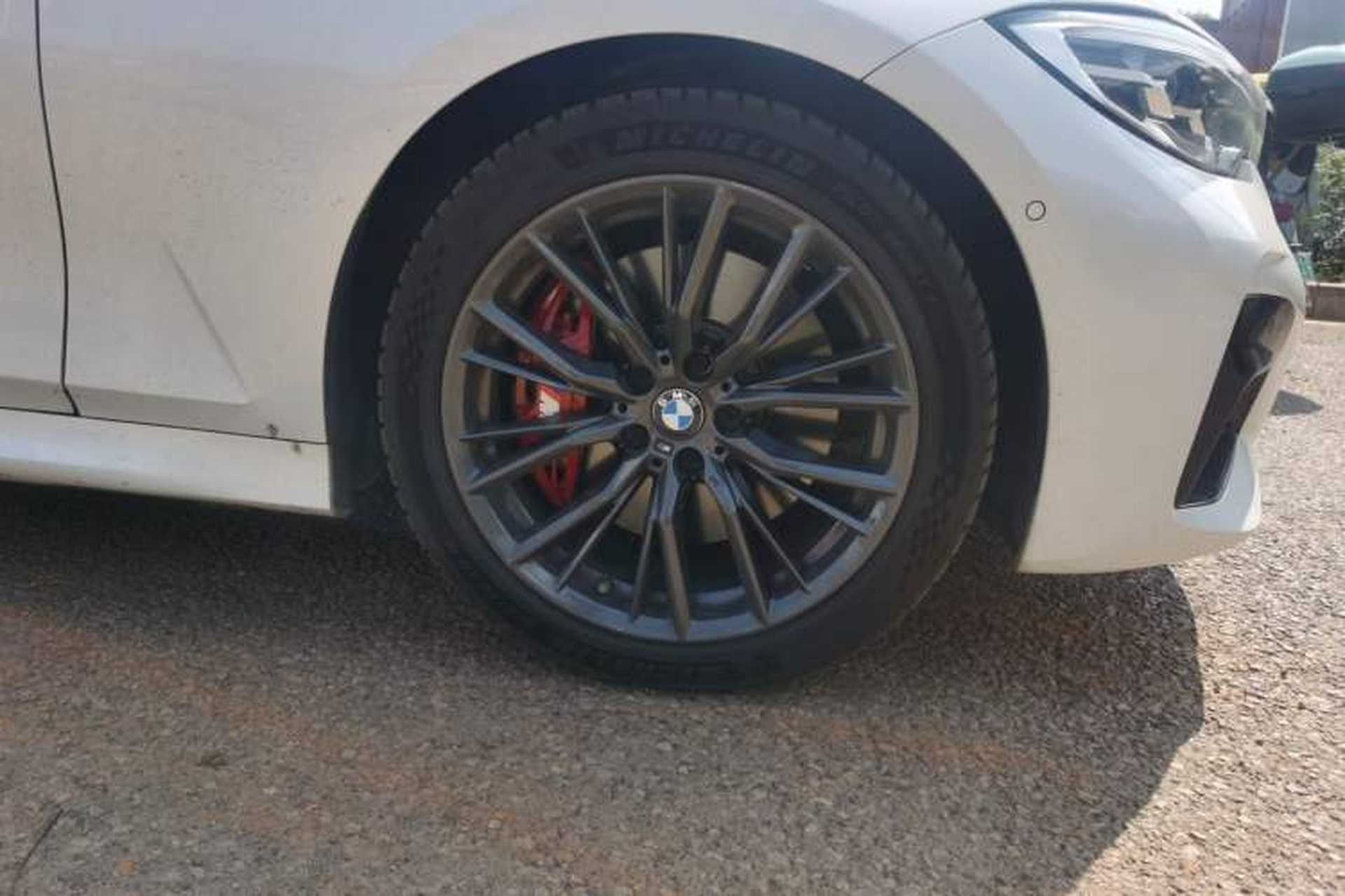 Used BMW 3 Series 2020 Restyled 325i M Sport Night Edition Package Right Front Wheel Hub