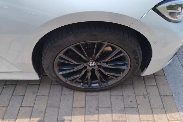 Used BMW 3 Series 2020 Facelifted 325Li M Sport Night Edition Package Right Front Wheel Hub
