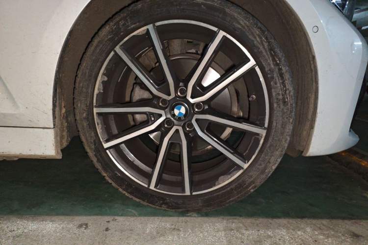 Used BMW 3 Series 2020 Restyled 325Li M Sport Package Right Front Wheel Hub