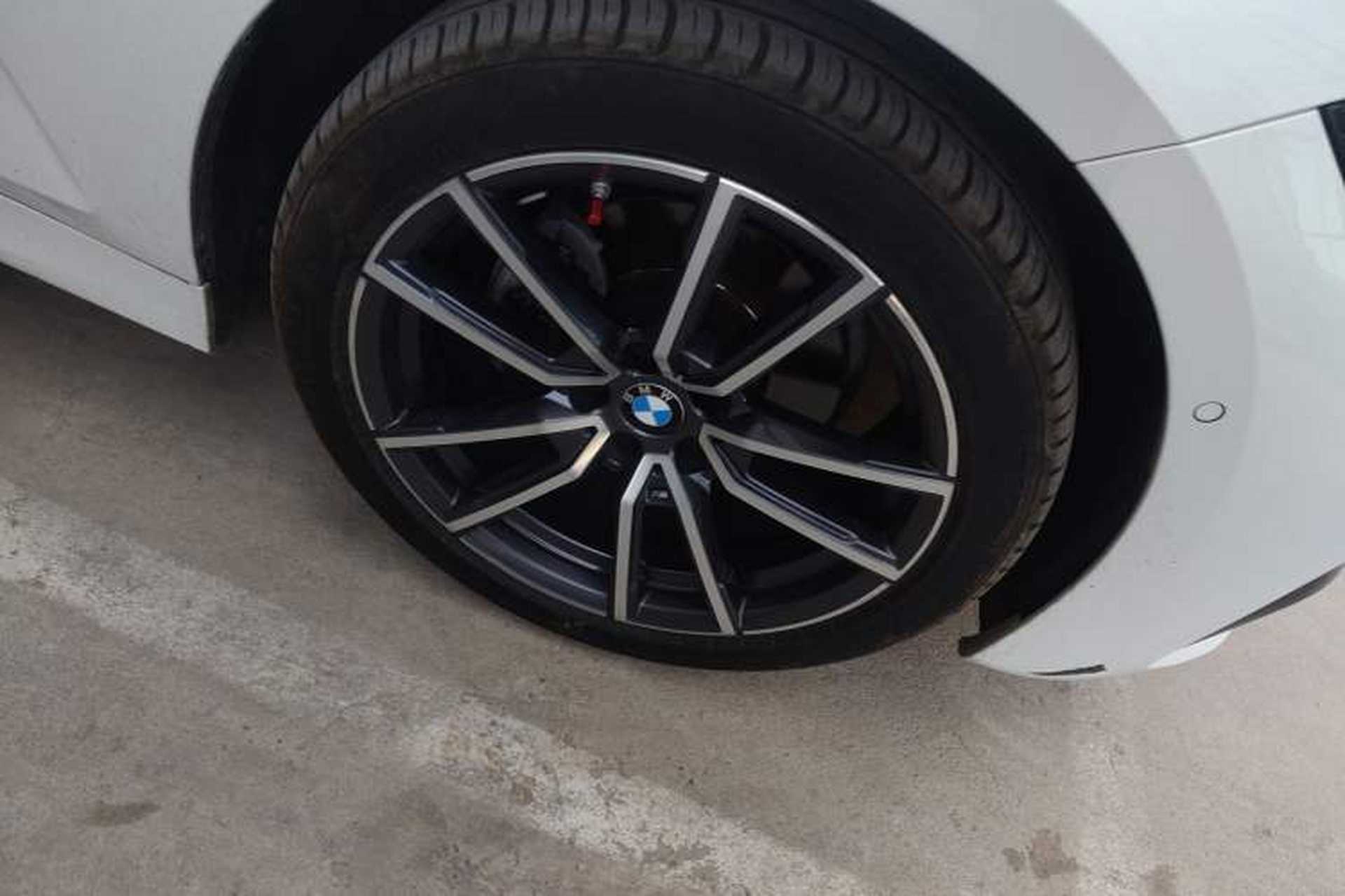 Used BMW 3 Series 2020 325Li xDrive M Sport Package Right Front Wheel Hub