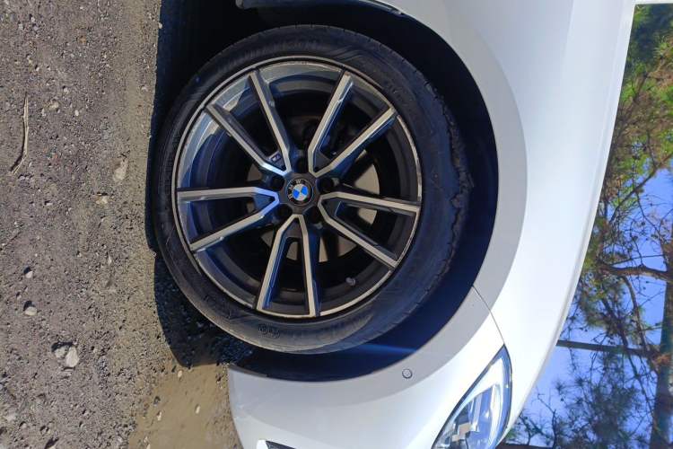 Used BMW 3 Series 2020 325Li M Sport Package Right Front Wheel Hub