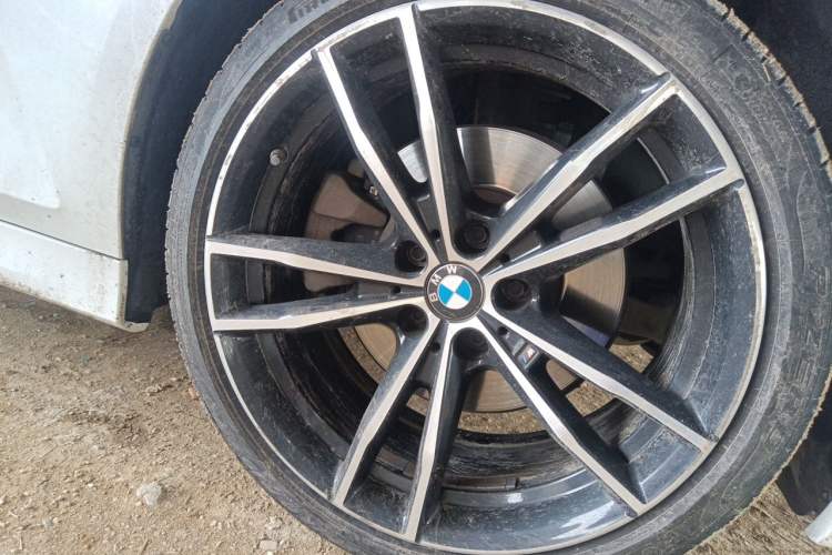 Used BMW 3 Series 2020 330i M Sport Night Edition Right Front Wheel Hub