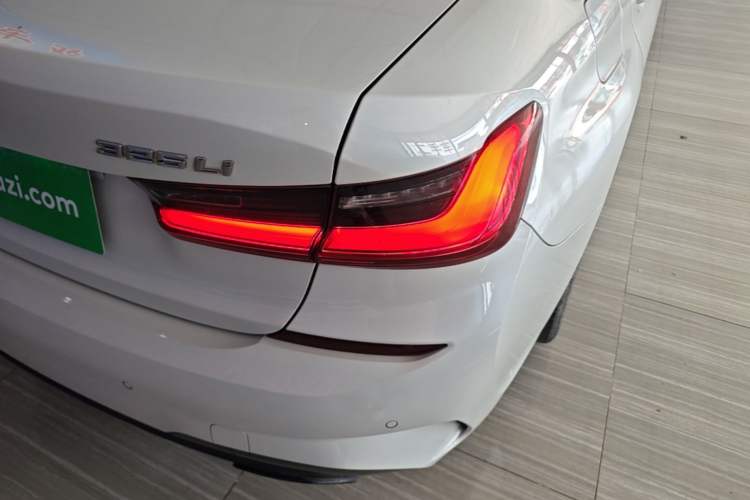 Used BMW 3 Series 2020 Restyled 325Li M Sport Package Right Rear Taillight
