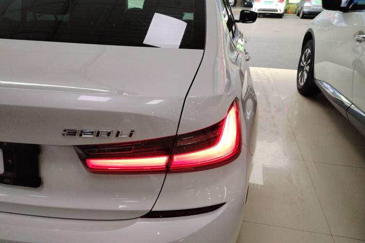 Used BMW 3 Series 2020 320Li M Sport Package Right Rear Taillight