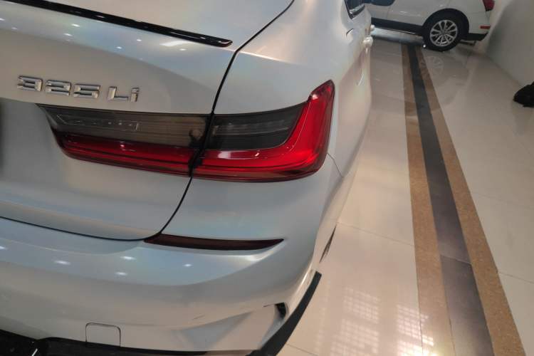 Used BMW 3 Series 2020 Restyled 325Li M Sport Package Right Rear Taillight