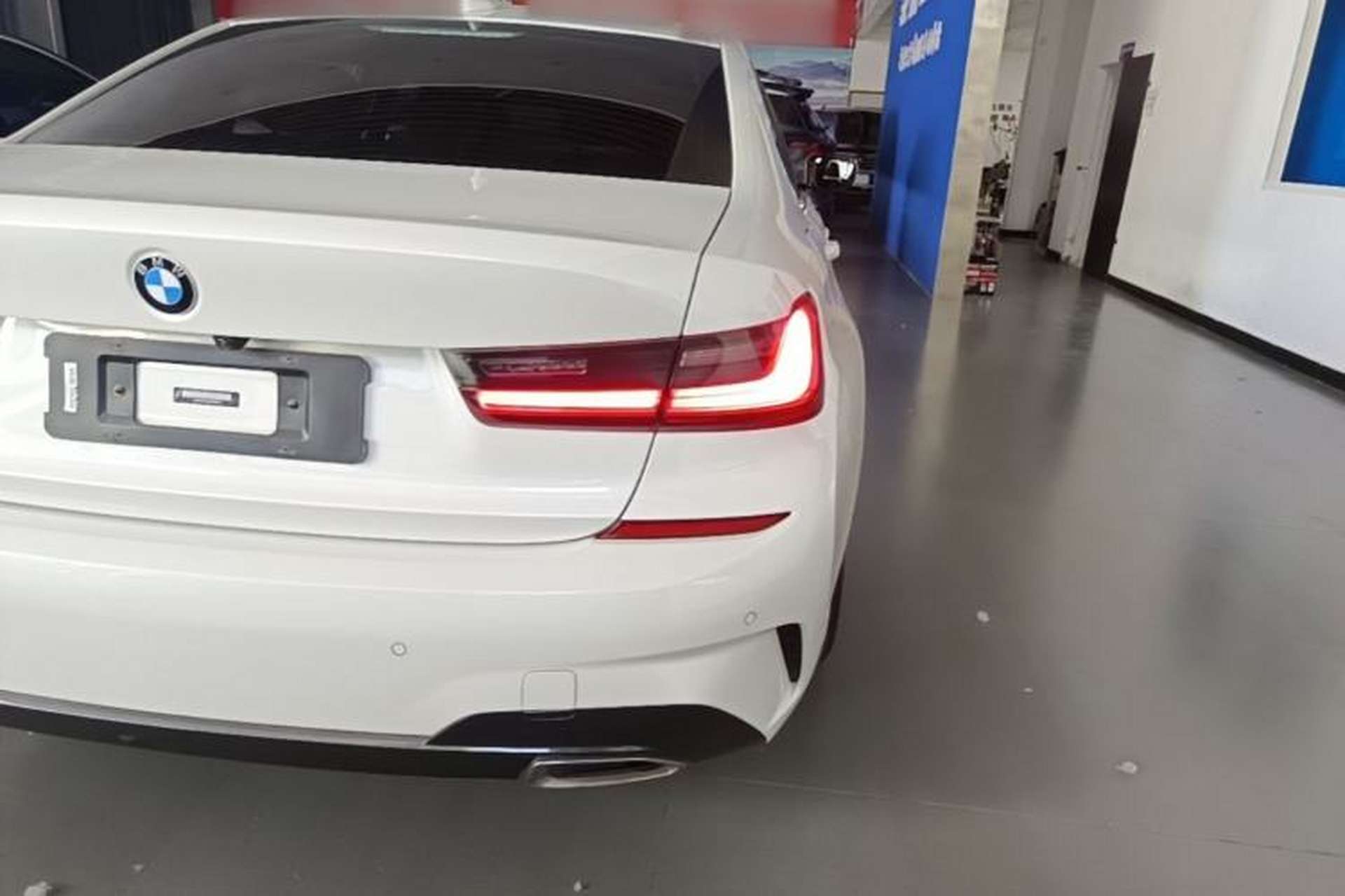 Used BMW 3 Series 2020 Restyled 325Li M Sport Package Right Rear Taillight