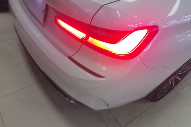 Used BMW 3 Series 2020 320Li M Sport Package Right Rear Taillight