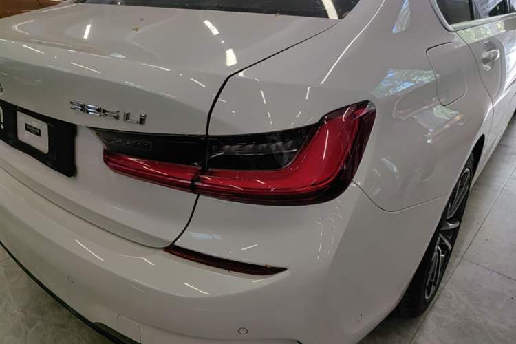Used BMW 3 Series 2020 Restyled 325Li M Sport Package Right Rear Taillight