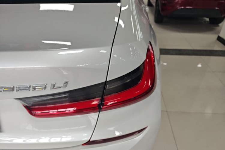 Used BMW 3 Series 2020 Restyled 325Li M Sport Package Right Rear Taillight