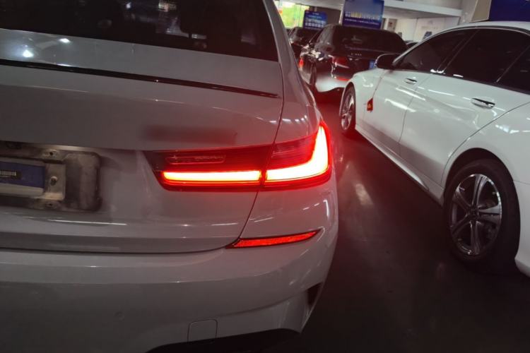 Used BMW 3 Series 2020 Restyled 325i M Sport Night Edition Package Right Rear Taillight
