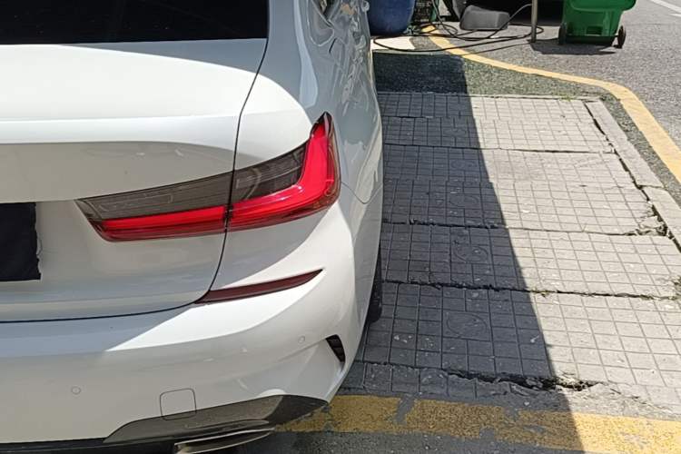 Used BMW 3 Series 2020 Restyled 325Li M Sport Package Right Rear Taillight
