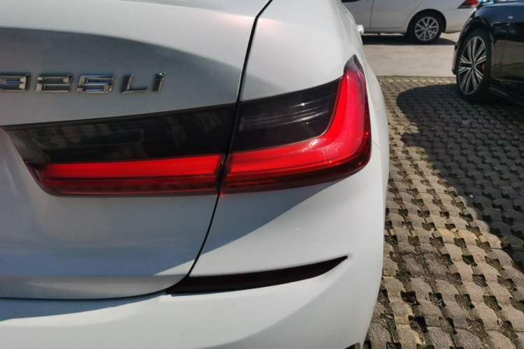Used BMW 3 Series 2020 Restyled 325Li M Sport Package Right Rear Taillight