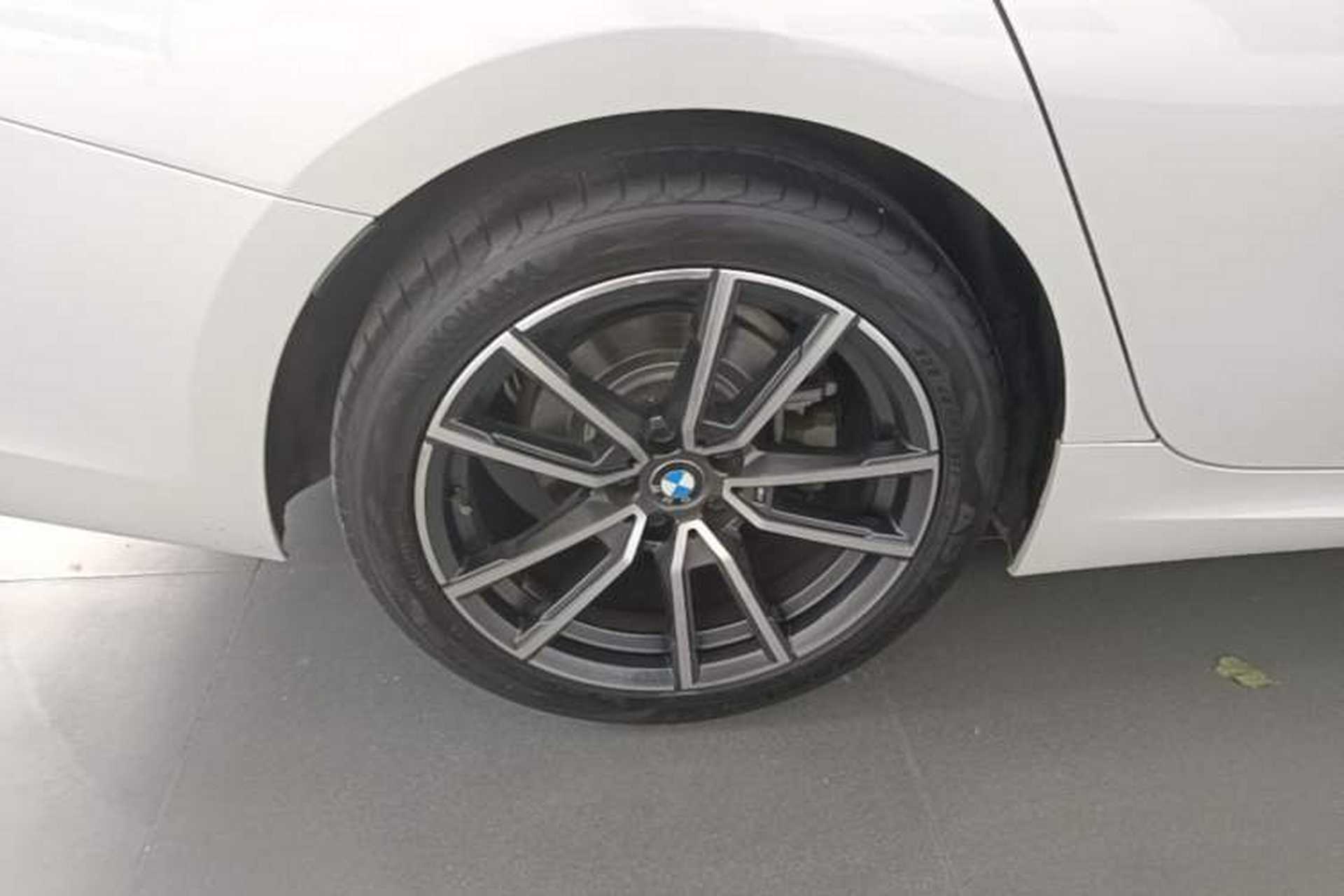 Used BMW 3 Series 2020 Restyled 325Li M Sport Package Right Rear Wheel Hub