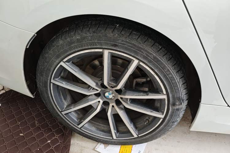 Used BMW 3 Series 2020 320Li M Sport Package Right Rear Wheel Hub