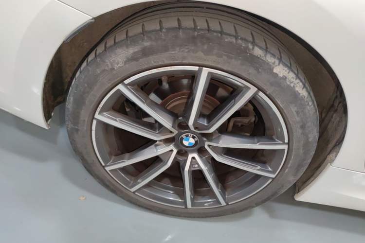 Used BMW 3 Series 2020 Restyled 325Li M Sport Package Right Rear Wheel Hub