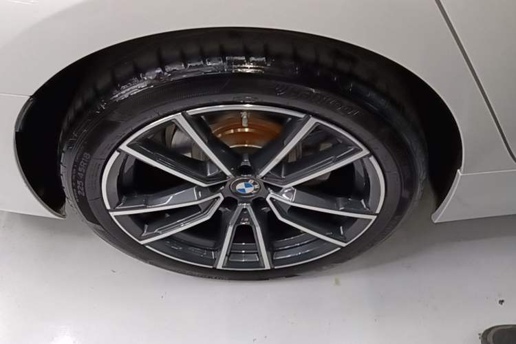 Used BMW 3 Series 2020 Restyled 325Li M Sport Package Right Rear Wheel Hub