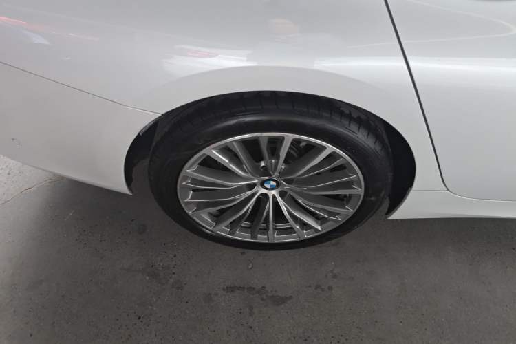Used BMW 3 Series 2020 325Li First Edition Right Rear Wheel Hub
