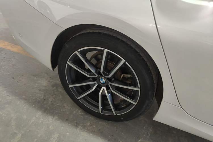 Used BMW 3 Series 2020 325Li M Sport Package Right Rear Wheel Hub