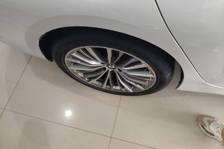 Used BMW 3 Series 2020 325Li First Edition Right Rear Wheel Hub