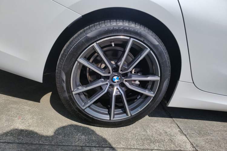 Used BMW 3 Series 2020 Restyled 325Li M Sport Package Right Rear Wheel Hub