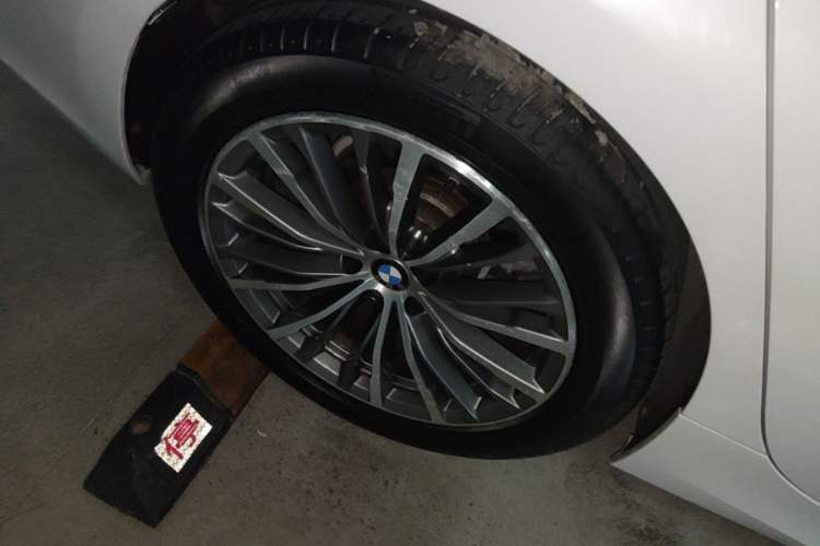 Used BMW 3 Series 2020 325Li First Edition Right Rear Wheel Hub