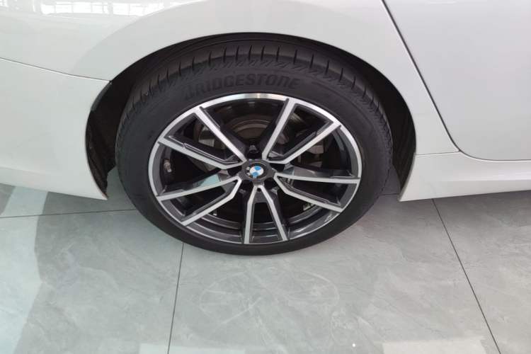 Used BMW 3 Series 2020 320Li M Sport Package Right Rear Wheel Hub