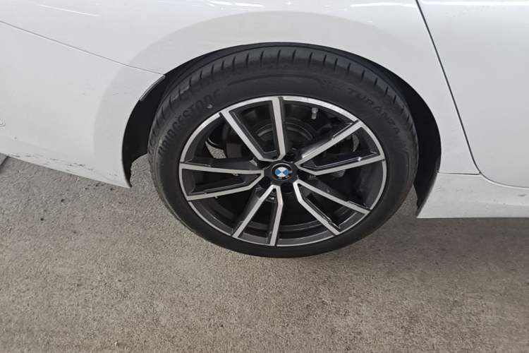 Used BMW 3 Series 2020 320Li M Sport Package Right Rear Wheel Hub