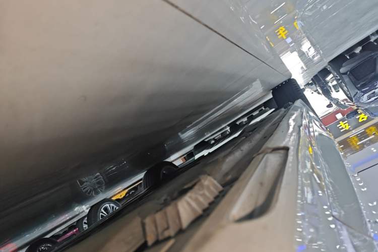 Used BMW 3 Series 2020 325Li First Edition Right Side Sill