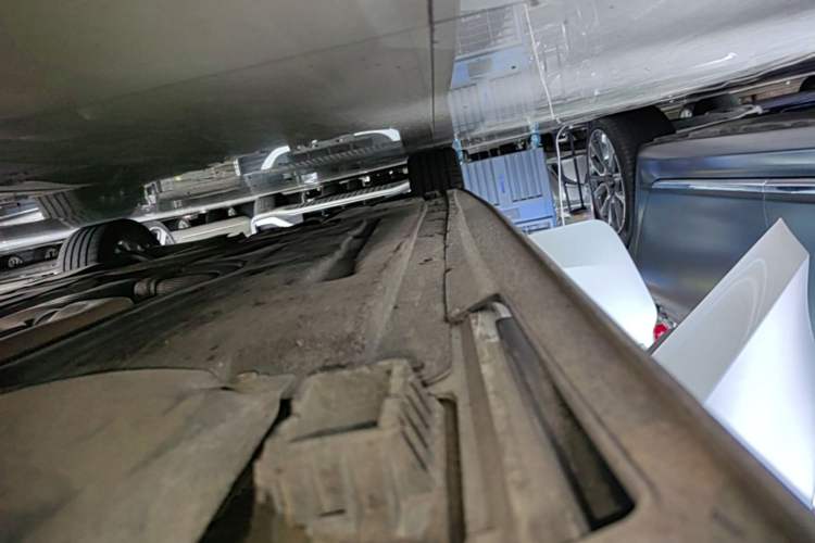 Used BMW 3 Series 2020 Restyled 325Li M Sport Package Right Side Sill