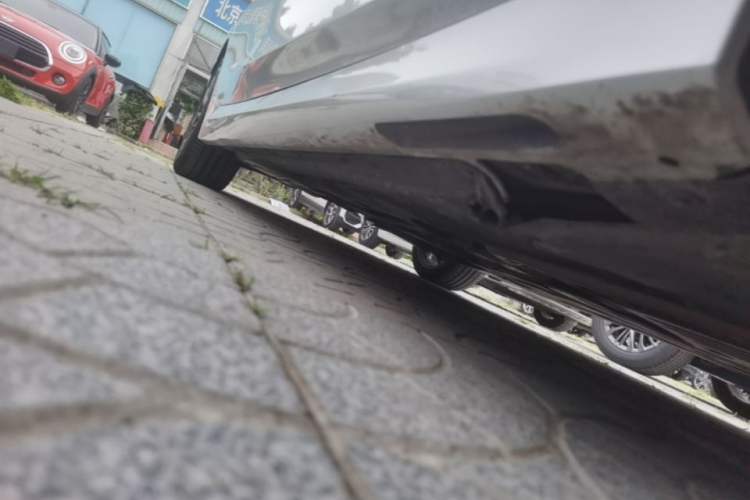 Used BMW 3 Series 2020 Facelifted 325Li M Sport Night Edition Package Right Side Sill