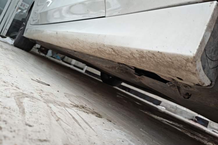 Used BMW 3 Series 2020 320Li M Sport Package Right Side Sill