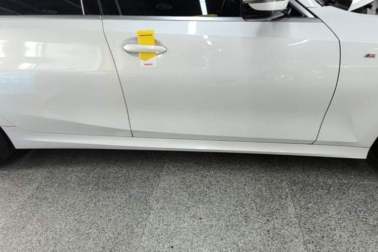Used BMW 3 Series 2020 Facelifted 325Li xDrive M Sport Package Right Side Sill