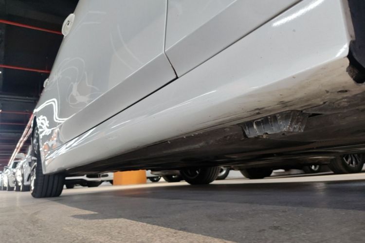 Used BMW 3 Series 2020 320Li M Sport Package Right Side Sill