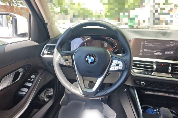 Used BMW 3 Series 2020 325Li First Edition Steering Wheel