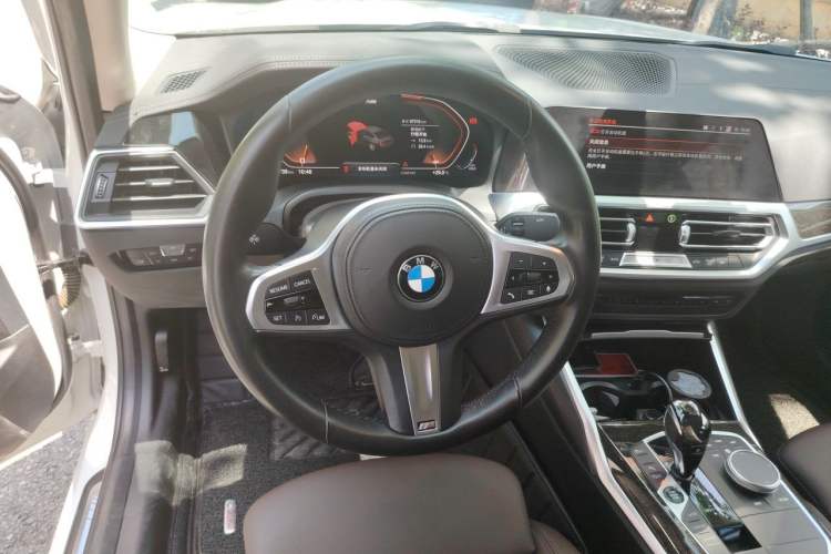 Used BMW 3 Series 2020 325Li M Sport Package Steering Wheel