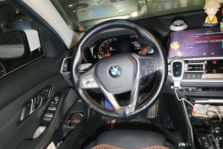 Used BMW 3 Series 2020 325Li First Edition Steering Wheel