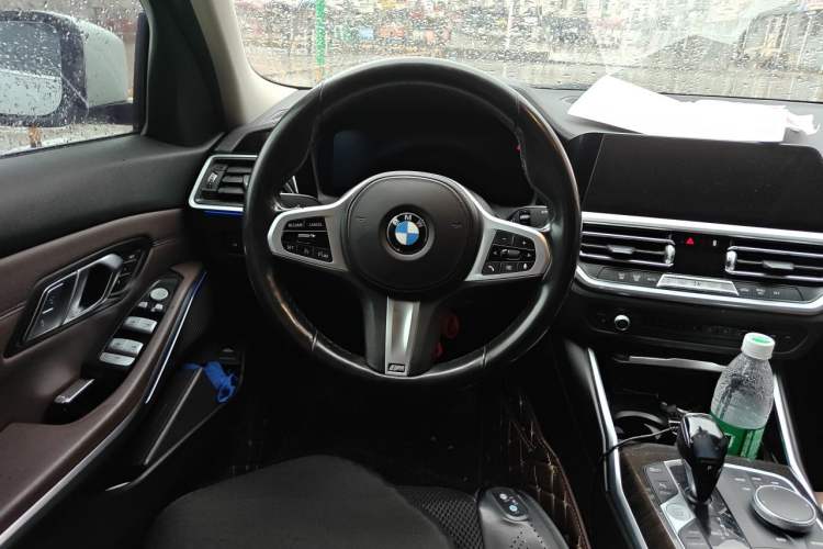 Used BMW 3 Series 2020 325Li M Sport Package Steering Wheel
