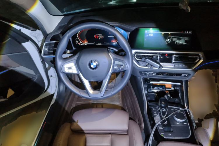 Used BMW 3 Series 2020 325Li First Edition Steering Wheel