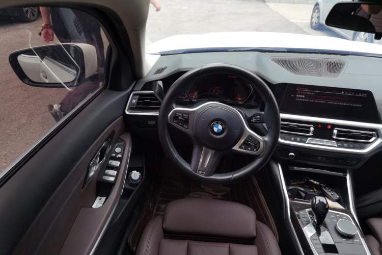 Used BMW 3 Series 2020 Restyled 325Li M Sport Package Steering Wheel