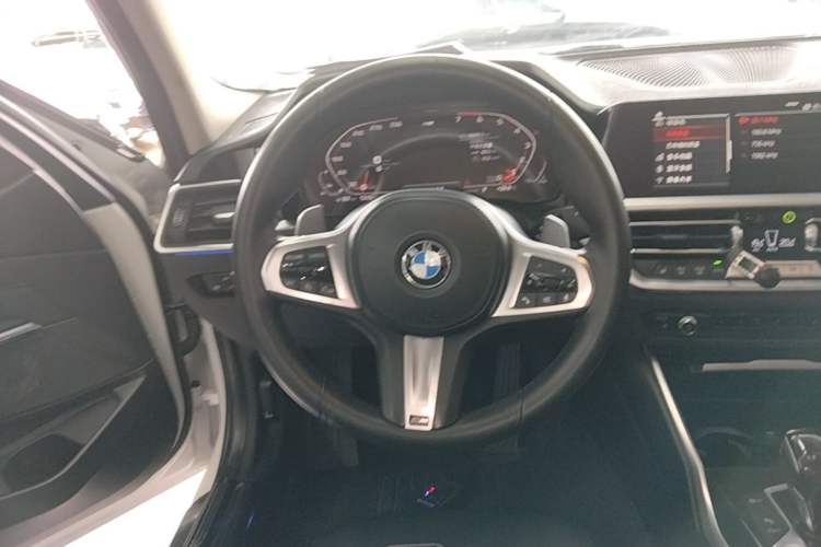 Used BMW 3 Series 2020 325Li M Sport Package Steering Wheel