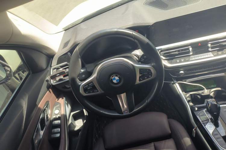 Used BMW 3 Series 2020 320Li M Sport Package Steering Wheel